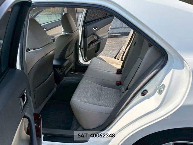 Toyota MARK X 2011-10 7020821-17