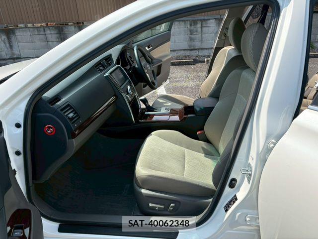 Toyota MARK X 2011-10 7020821-18
