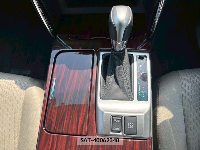 Toyota MARK X 2011-10 7020821-25