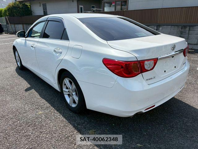 Toyota MARK X 2011-10 7020821-4