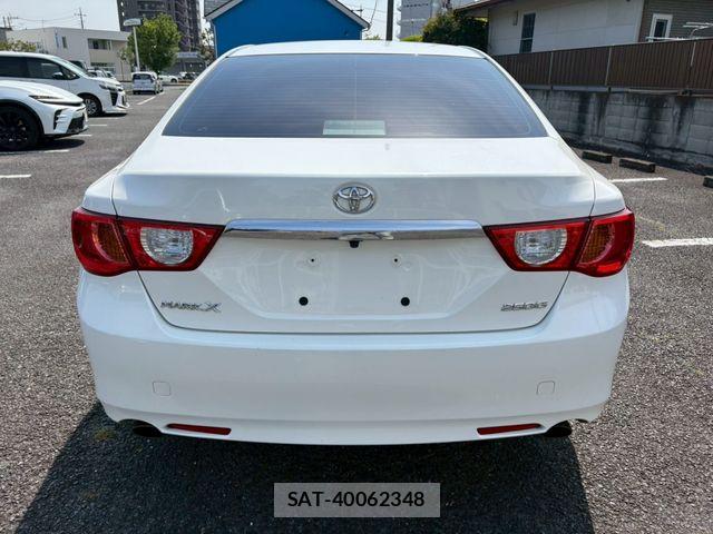 Toyota MARK X 2011-10 7020821-7