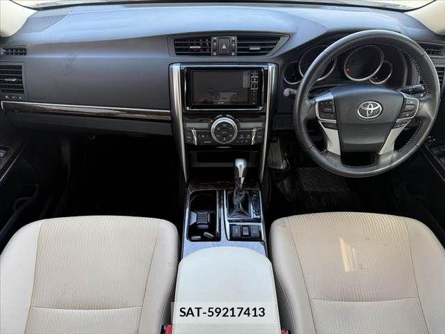 Toyota MARK X 2017-11 7020817-1