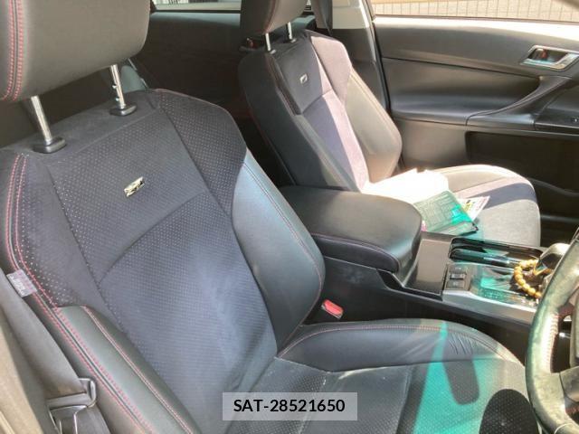 Toyota MARK X 2013-08 7020819-23