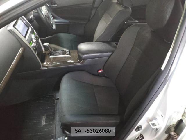 Toyota MARK X 2012-10 7059355-23
