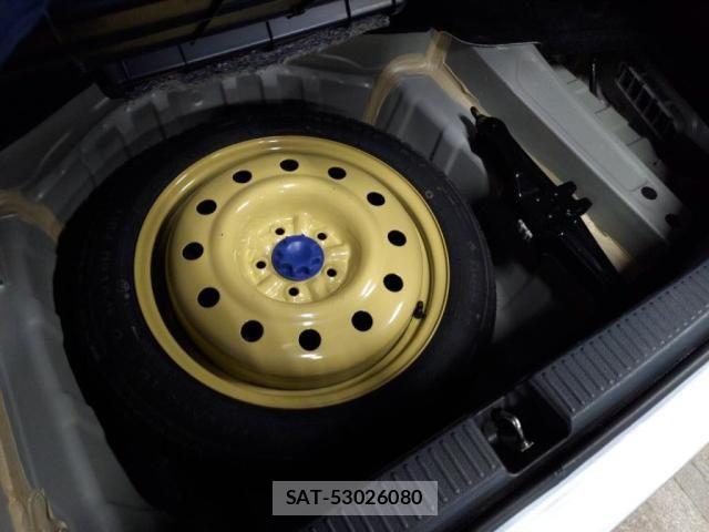 Toyota MARK X 2012-10 7059355-29