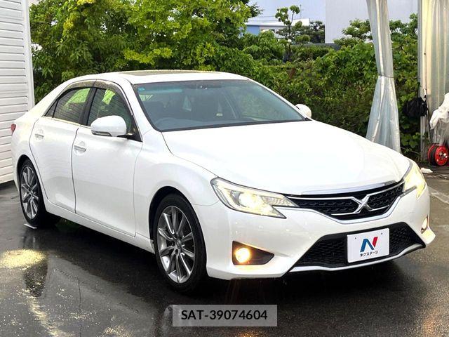 Toyota MARK X 2013-02 7059347-15