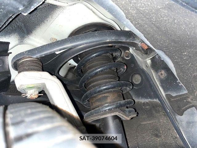 Toyota MARK X 2013-02 7059347-19