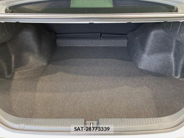 Toyota MARK X 2013-06 7059352-9