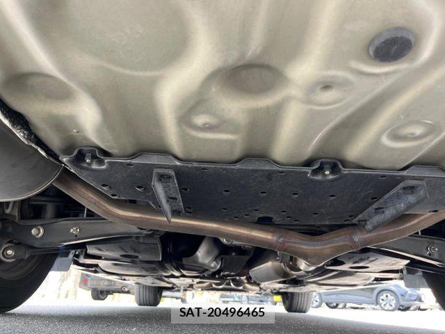 Toyota MARK X 2013-11 7221256-10