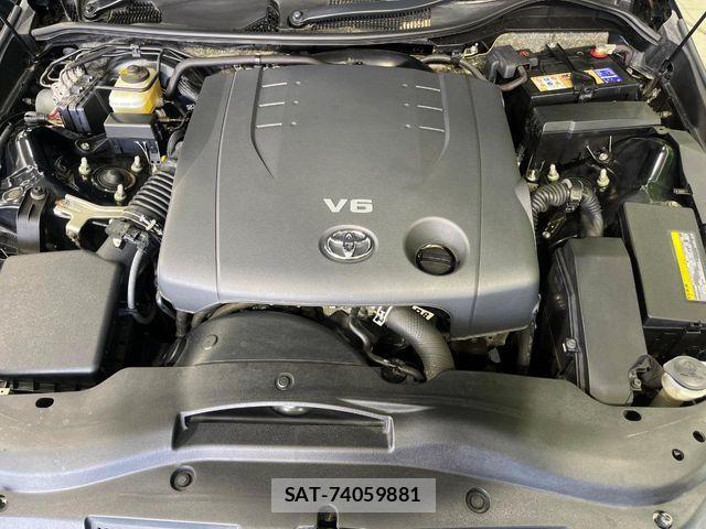 Toyota MARK X 2014-10 7221264-17