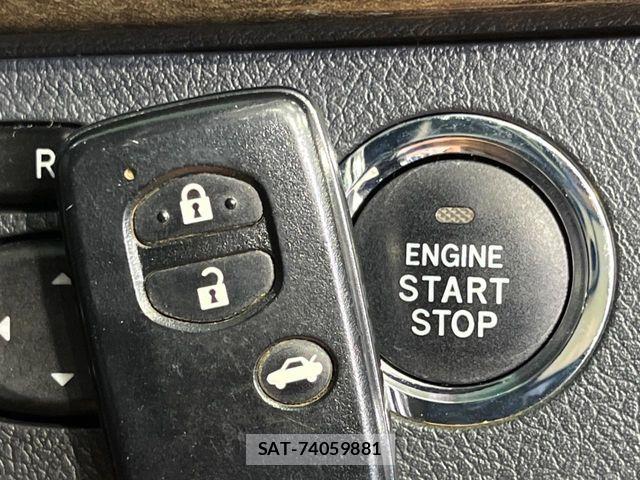 Toyota MARK X 2014-10 7221264-6