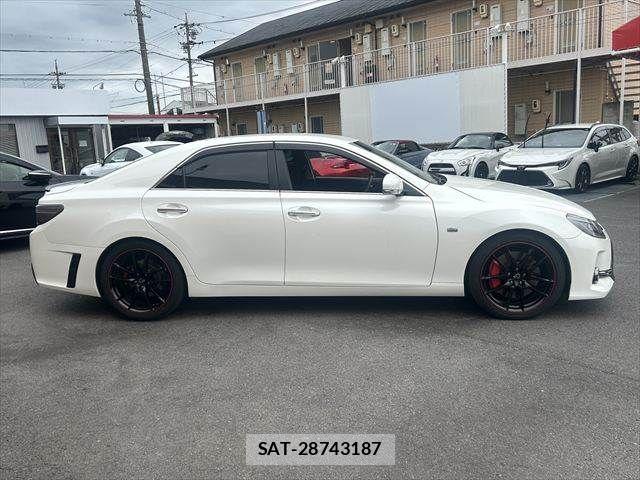 Toyota MARK X 2013-03 7221254-15
