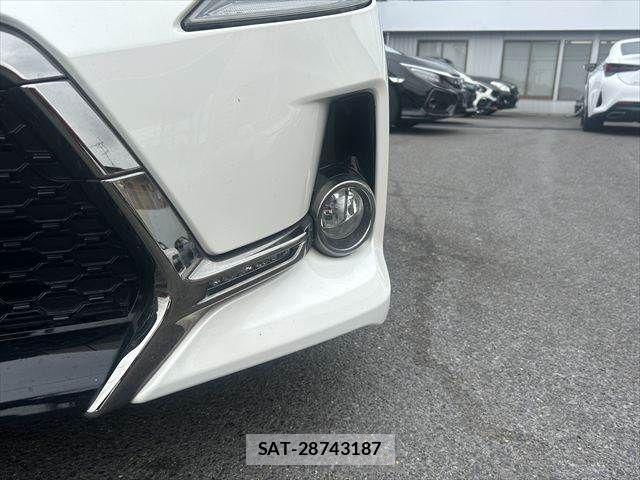 Toyota MARK X 2013-03 7221254-23