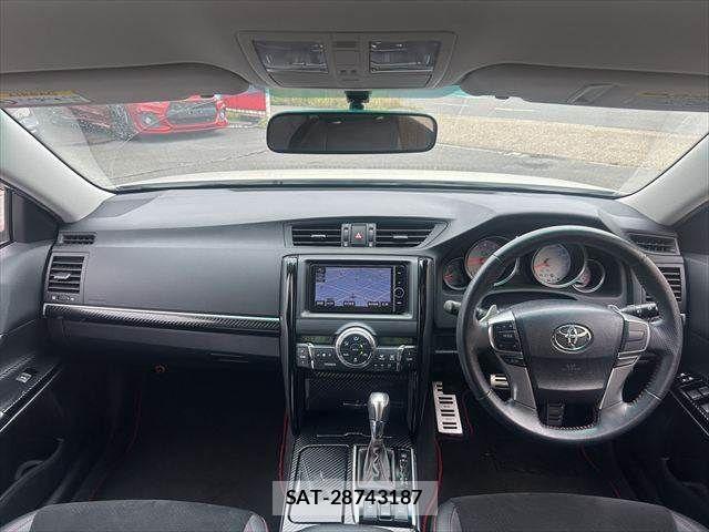 Toyota MARK X 2013-03 7221254-2