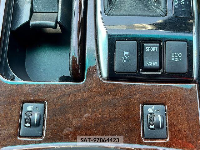 Toyota MARK X 2015-03 7221269-17