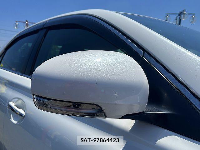 Toyota MARK X 2015-03 7221269-24