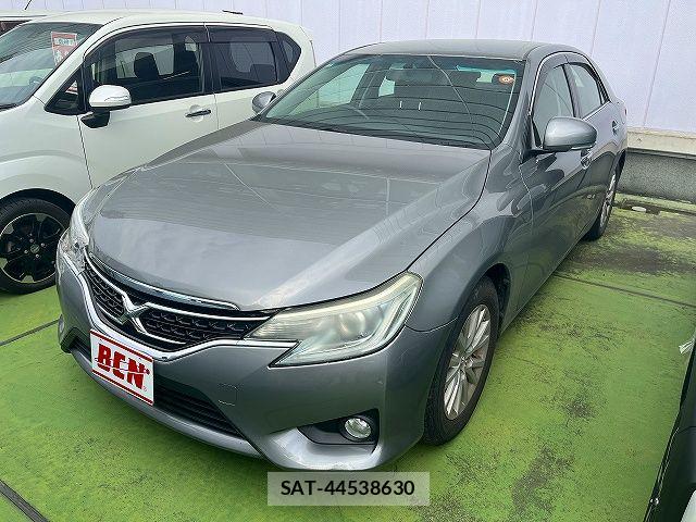 Toyota MARK X 2014-01 7221263-0