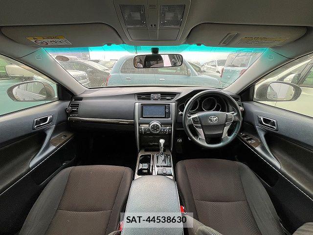 Toyota MARK X 2014-01 7221263-1