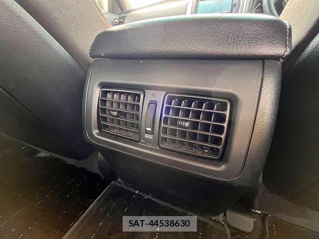 Toyota MARK X 2014-01 7221263-21