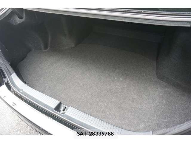 Toyota MARK X 2013-06 7221255-19