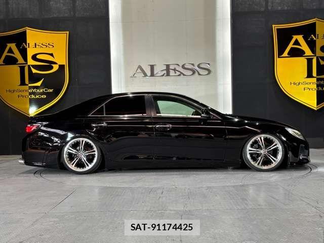 Toyota MARK X 2011-08 7221253-14