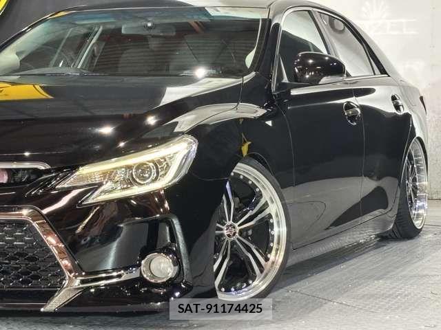 Toyota MARK X 2011-08 7221253-1