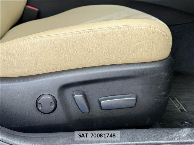Toyota MARK X 2013-10 7221258-14
