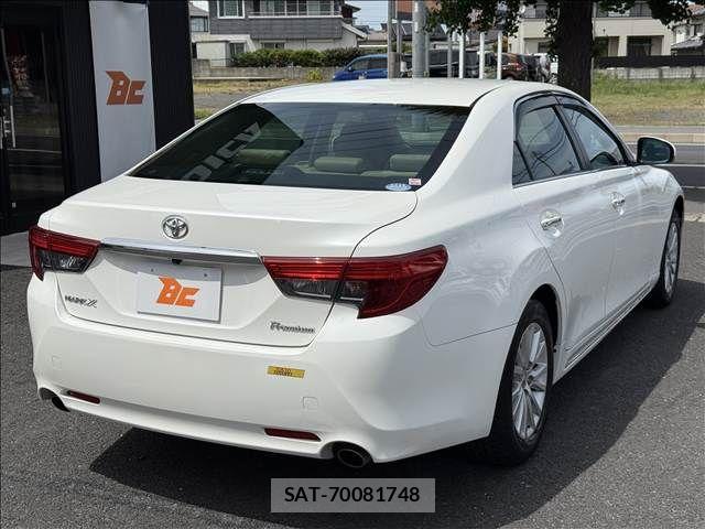 Toyota MARK X 2013-10 7221258-23