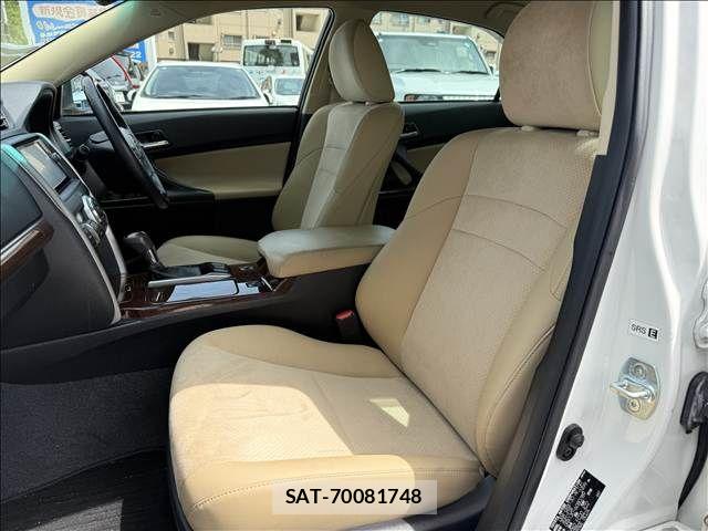 Toyota MARK X 2013-10 7221258-24