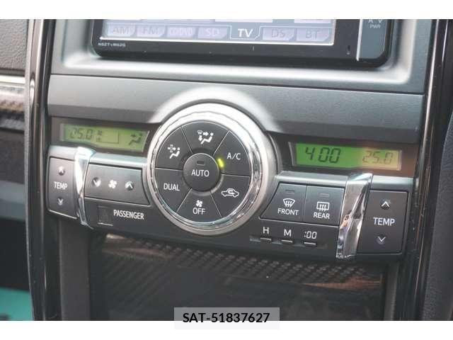 Toyota MARK X 2013-08 7221257-12