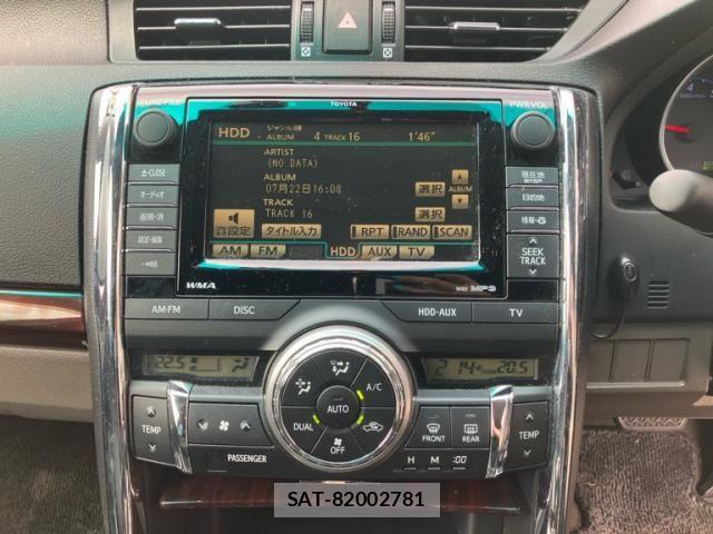 Toyota MARK X 2011-02 7221251-17