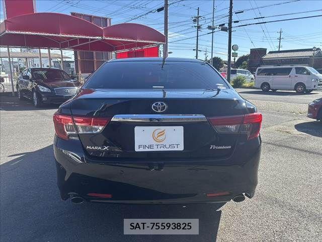Toyota MARK X 2014-02 7221260-18