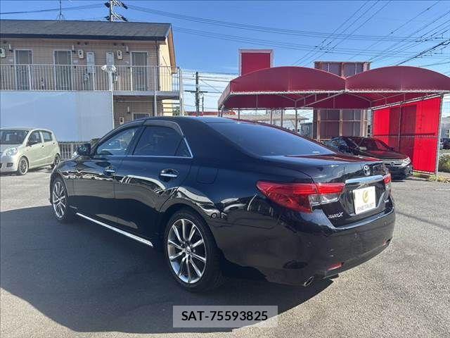 Toyota MARK X 2014-02 7221260-19