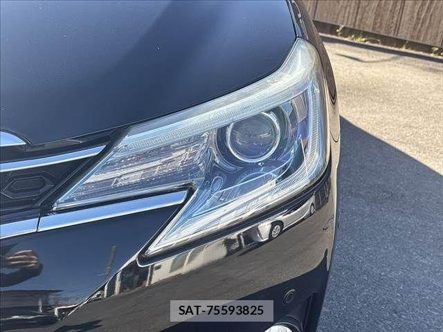 Toyota MARK X 2014-02 7221260-21