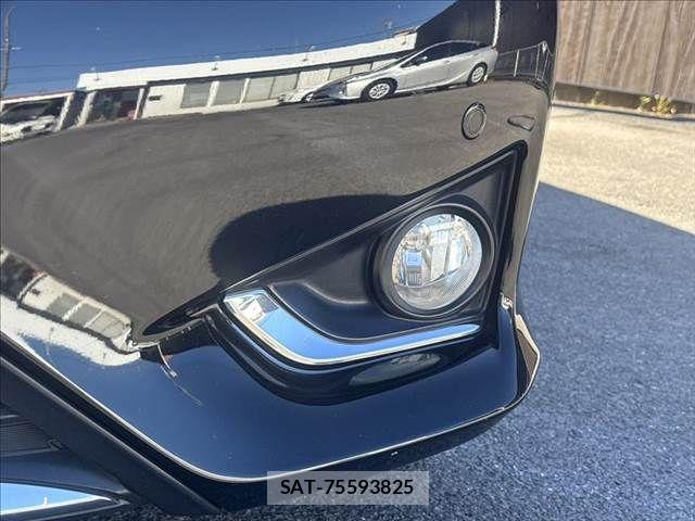 Toyota MARK X 2014-02 7221260-23