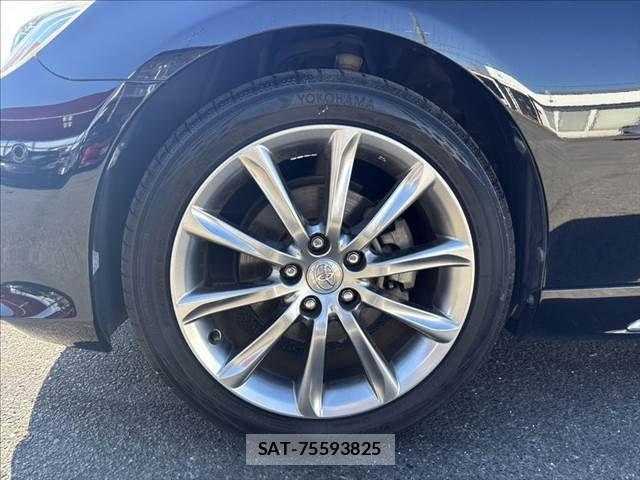 Toyota MARK X 2014-02 7221260-28