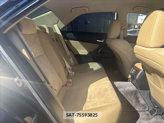 Toyota MARK X 2014-02 7221260-7