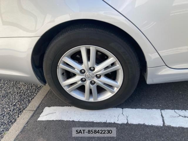 Toyota MARK X 2008-02 7221245-3