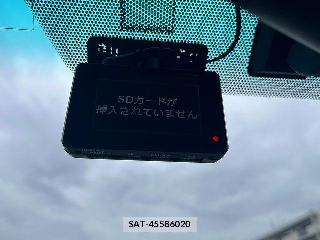 Toyota MARK X 2014-03 7221268-11