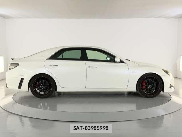 Toyota MARK X 2012-10 7272259-6