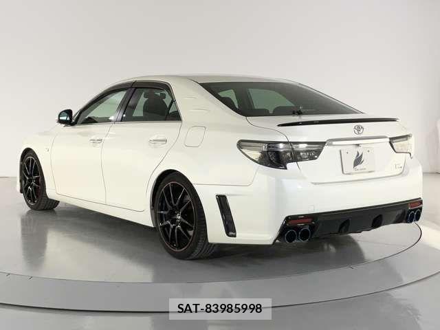 Toyota MARK X 2012-10 7272259-3