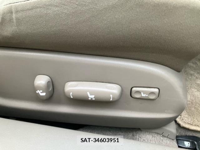 Toyota MARK X 2009-04 7272257-12
