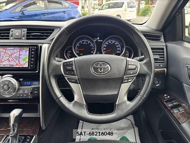 Toyota MARK X 2019-04 7328165-10