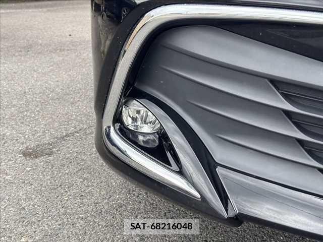 Toyota MARK X 2019-04 7328165-24