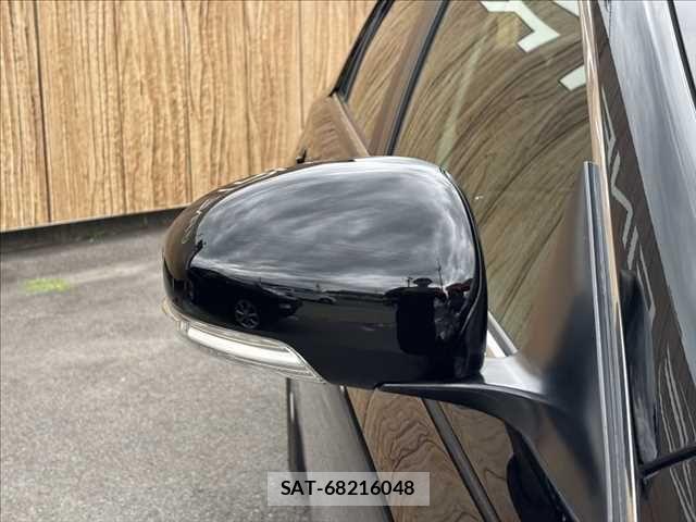 Toyota MARK X 2019-04 7328165-27