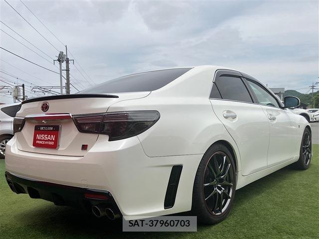 Toyota MARK X 2017-11 7328164-1