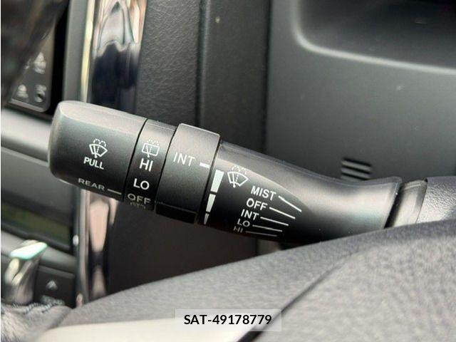 Toyota MARK X 2012-02 7328167-18