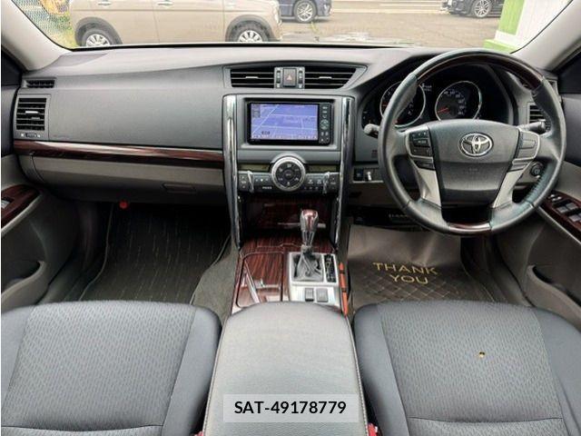 Toyota MARK X 2012-02 7328167-2