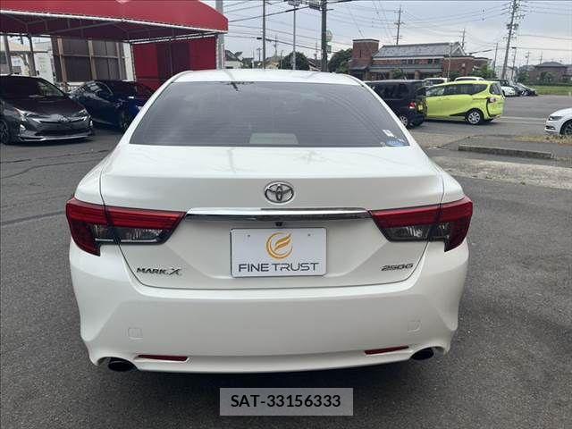 Toyota MARK X 2016-04 7328166-19