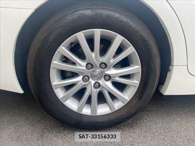 Toyota MARK X 2016-04 7328166-28